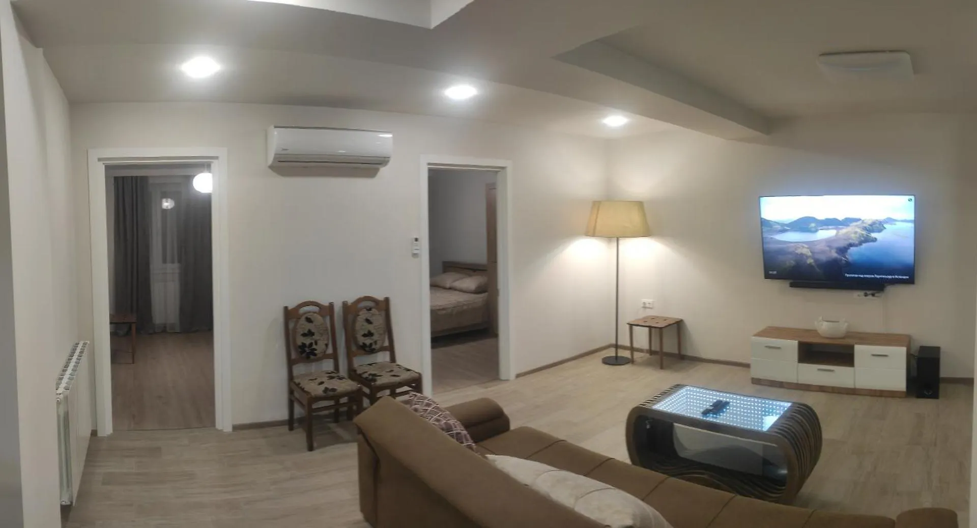Apartment Ferienwohnung Freedom Island Tbilisi